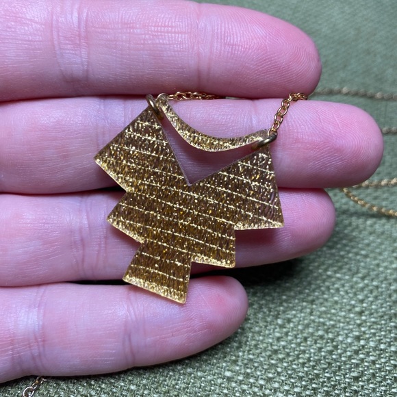 Color by Amber gold necklace - Picture 2 of 5